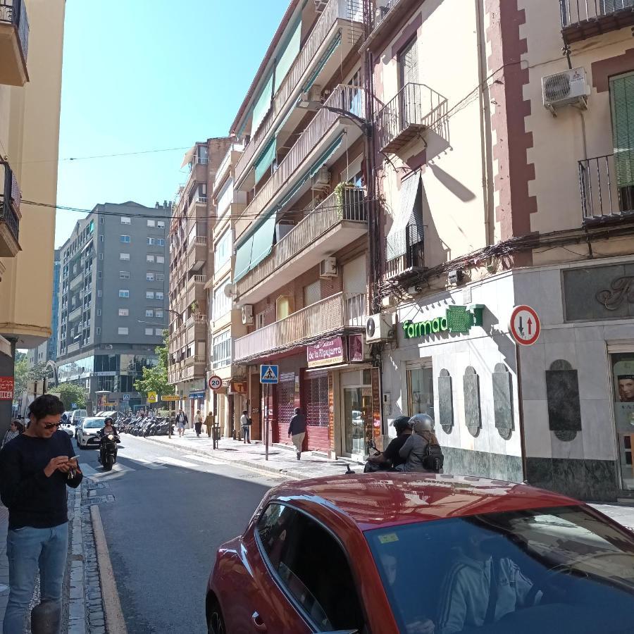 Piso En El Centro De Granada Con Garaje Incluido Gratis Daire Dış mekan fotoğraf